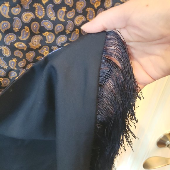 NWOT Dion 100% Silk Scarf - Picture 3 of 12